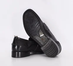 OFFICINE CREATIVE Scarpe<Mocassini fatte a mano neri pelle Balance