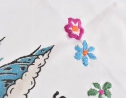 BOB T-shirt<T-shirt bianca ricami Surf